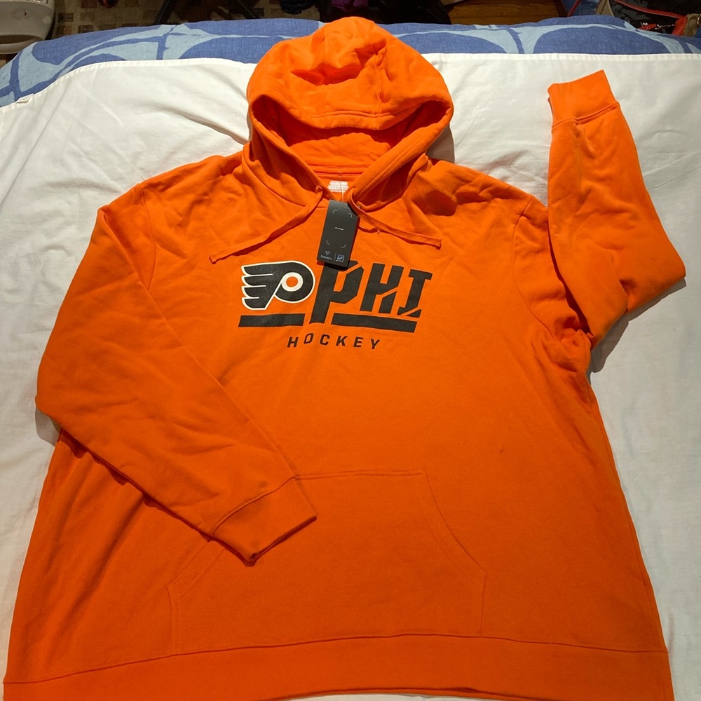 Philadelphia Flyers Pull Over Sweat Shirt. Men’s size 5X, NWT! Fanatics Brand